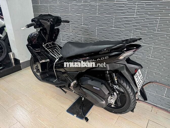 Honda Air Blade 125 2022 Đen bóng 12.000 km