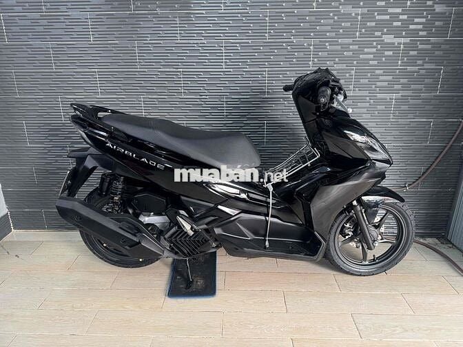 Honda Air Blade 125 2022 Đen bóng 12.000 km