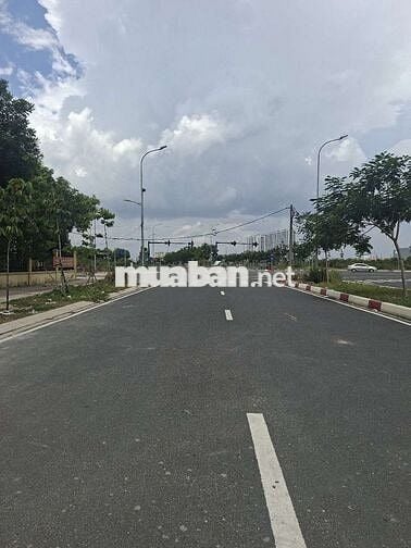  cho thuê nhà khu 38h công viên thuận kiều DT 4.5 x20 1 trệt 3Lầu 4PN