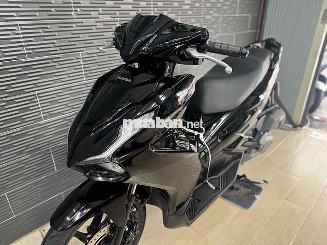 Honda Air Blade 125 2022 Đen bóng 12.000 km
