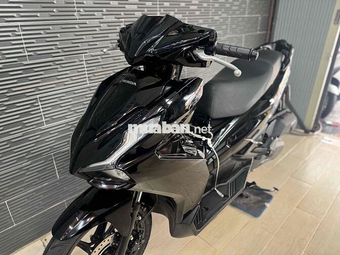 Honda Air Blade 125 2022 Đen bóng 12.000 km