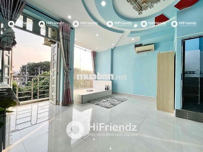 STUDIO BAN CÔNG, CỬA SỔ FULL NỘI THẤT SIÊU RỘNG KẾ ĐẦM SEN