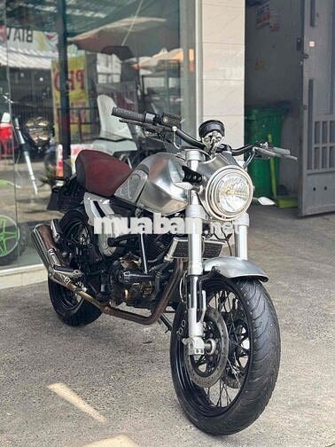 GPX Gentleman 200 2018 Trắng đen Biển SG 9 chủ
