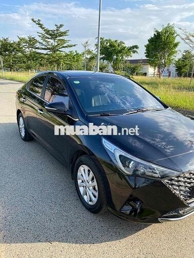 Hyundai Accent 2021 Số sàn Bản full Đen