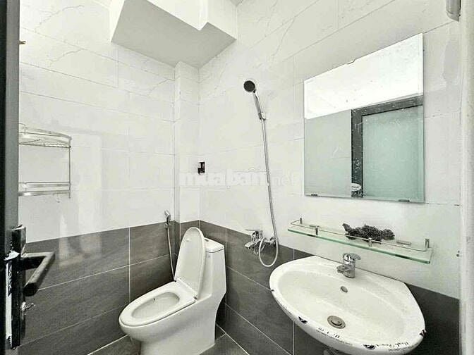 GIẢM 500k TIỀN CỌC PHÒNG CHO KHÁCH, GIỮ PHÒNG CHO TÂN SINH VIÊN