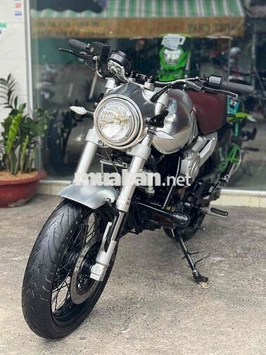 GPX Gentleman 200 2018 Trắng đen Biển SG 9 chủ