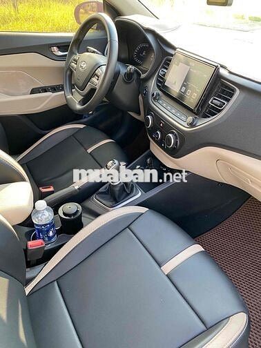 Hyundai Accent 2021 Số sàn Bản full Đen