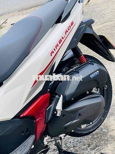 Honda Air Blade 125 ABS Thể Thao 2026 Trắng Đỏ