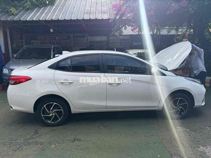 Toyota Vios E 2022 Tự động Trắng 90.000 km
