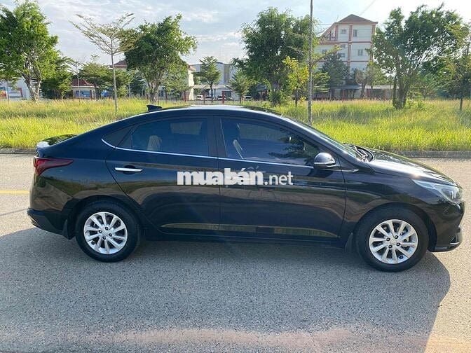 Hyundai Accent 2021 Số sàn Bản full Đen