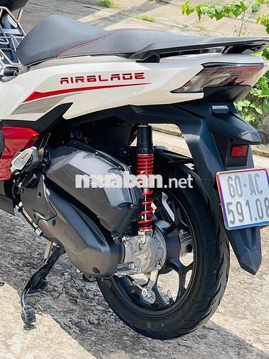Honda Air Blade 125 ABS Thể Thao 2026 Trắng Đỏ