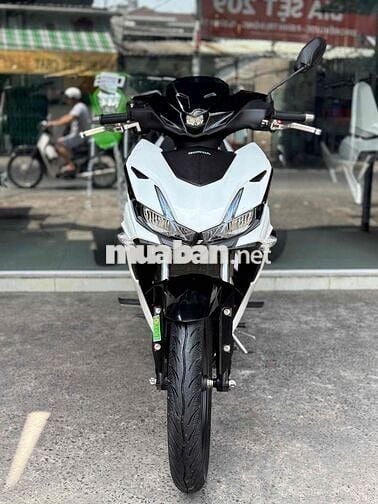 Honda Winner X V3 2024 Trắng đen Smartkey Biển 62