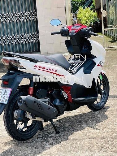 Honda Air Blade 125 ABS Thể Thao 2026 Trắng Đỏ