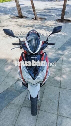 Air Blade 2011, Xe đẹp tốt ,Máy cực êm mạnh