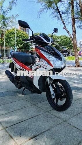 Air Blade 2011, Xe đẹp tốt ,Máy cực êm mạnh