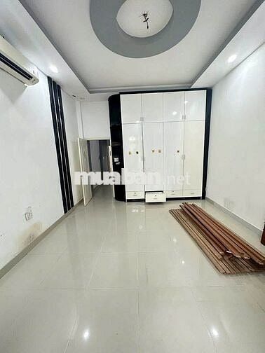CG: CHO THUÊ NHÀ RỘNG CÓ NỘI THẤT HẺM ĐƯỜNG HUỲNH THỊ HAI P. TCH Q12
