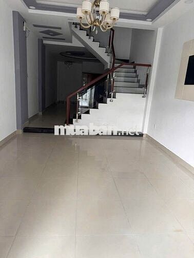 CG: CHO THUÊ NHÀ RỘNG CÓ NỘI THẤT HẺM ĐƯỜNG HUỲNH THỊ HAI P. TCH Q12