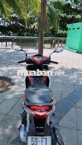 Air Blade 2011, Xe đẹp tốt ,Máy cực êm mạnh