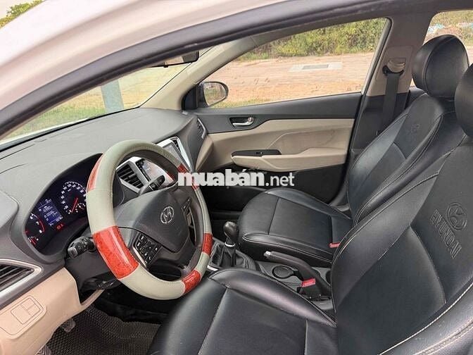 Hyundai Accent SX 2019 Số sàn Trắng