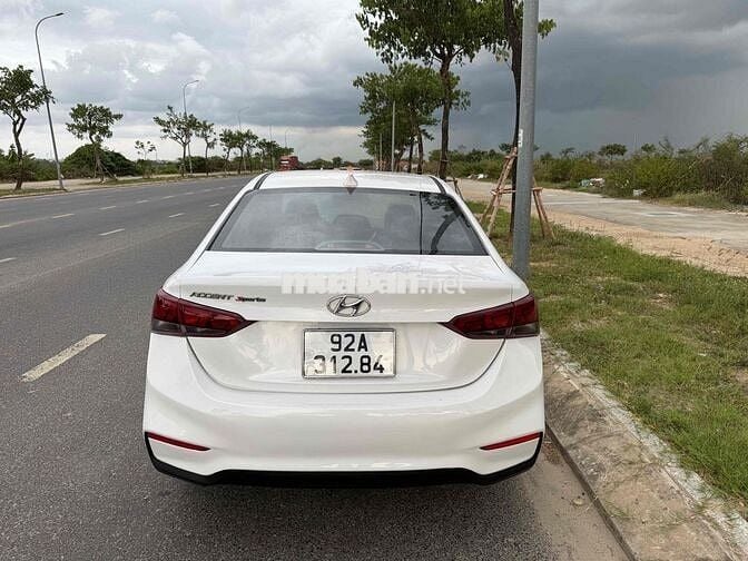 Hyundai Accent SX 2019 Số sàn Trắng
