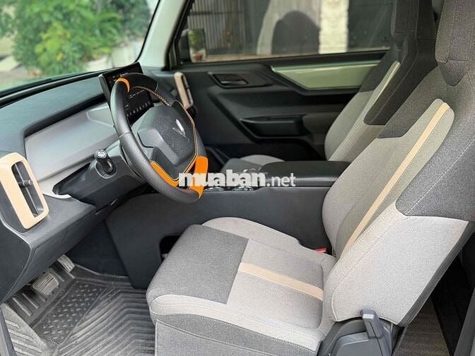 VinFast VF3 2025 mua pin 10nghìn km