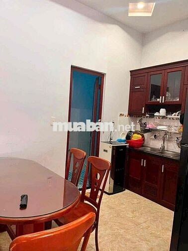 NHÀ 2 LẦU FULL NỘI THẤT TX25 KHU VIP ĐƯỜNG 7M
