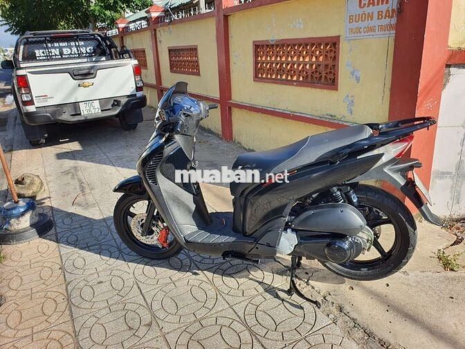 Honda SH Phong Bạc Đen