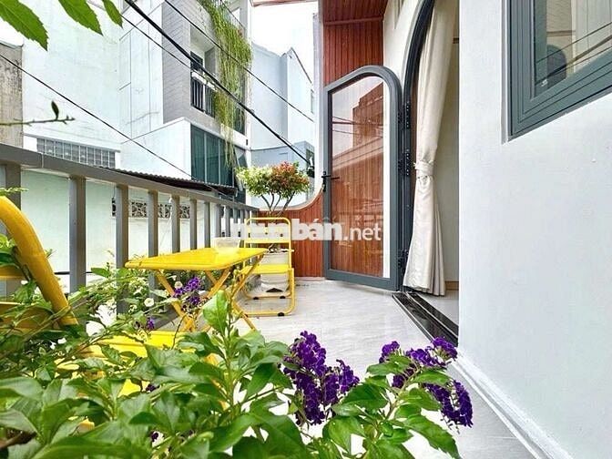 GẤP - TRUNG TÂM PHÚ NHUẬN - VỊ TRÍ ĐẸP NHẤT KHU VỰC.