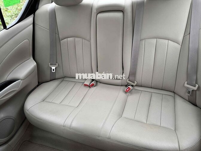 Nissan Sunny 1.5AT Premium 2019 Trắng Tự động