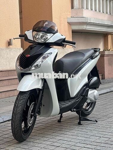 Honda SH150 2011 Trắng Ý