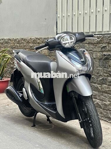 Honda SH Mode 2024 Bạc nhám 8000km