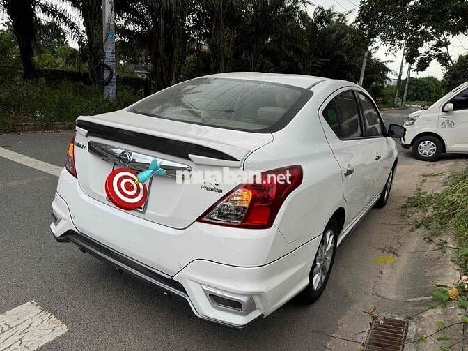 Nissan Sunny 1.5AT Premium 2019 Trắng Tự động