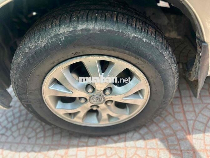 Toyota Innova G full Bạc 7 chỗ