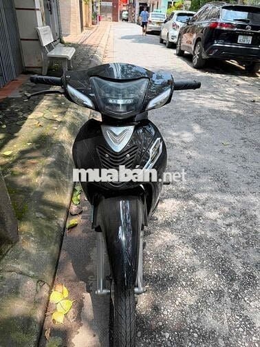 Detech 50cc 2024 Đen LED xe như mới ạ
