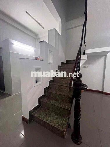 CHO THUÊ NHÀ NGUYÊN CĂN HẺM THÔNG ĐƯỜNG TRẦN THÁI TÔNG (4x12M) - 2PN