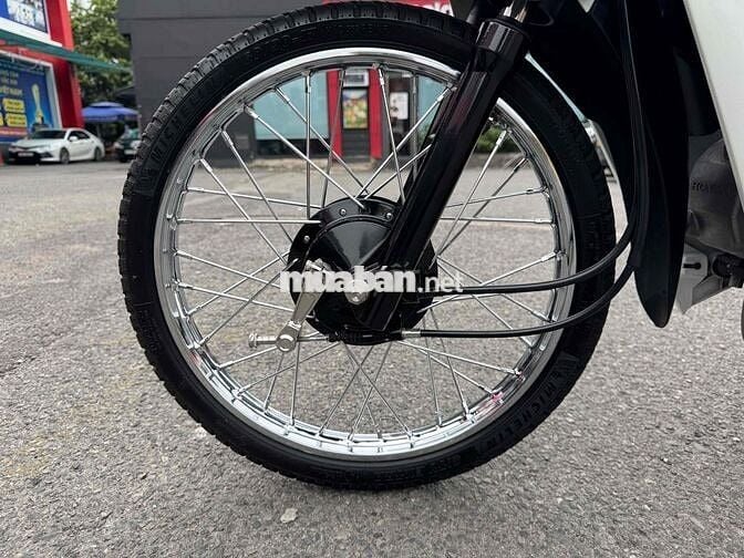 Honda Wave 110 Trắng Zin chưa rớt