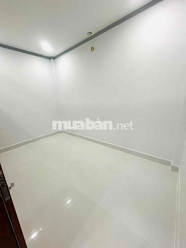 Nhà sổ chung_lầu trệt_ 36m2 Thổ cư 100%_ngay trường cấp 1,2 Đông Hoà