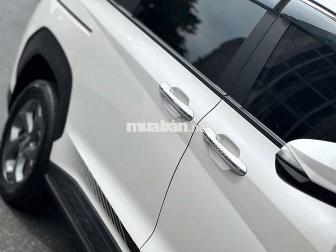 Hyundai Custin 2023 1.5 tiêu chuẩn Trắng chuẩn 8v