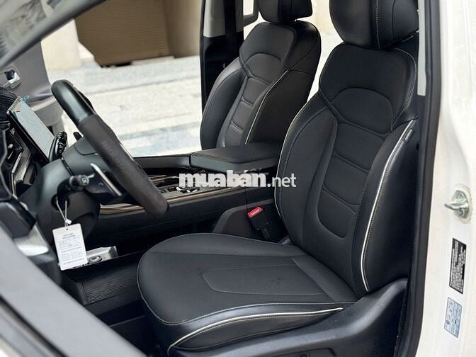 Hyundai Custin 2023 1.5 tiêu chuẩn Trắng chuẩn 8v