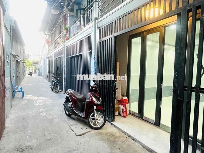 Nhà sổ chung_lầu trệt_ 36m2 Thổ cư 100%_ngay trường cấp 1,2 Đông Hoà