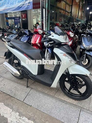 Honda SH 150 2016 Trắng Đã sử dụng