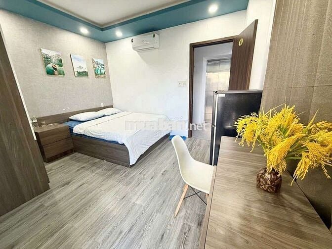 Trống Sẵn Phòng Full nội thất- View Bè Kè Trường Sa