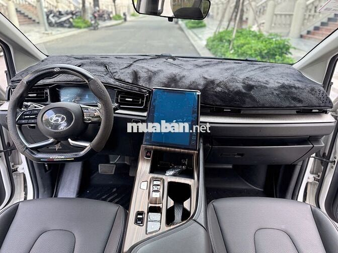 Hyundai Custin 2023 1.5 tiêu chuẩn Trắng chuẩn 8v