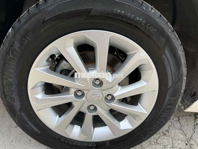 Accent 2024 Tự động đi 2v9 km zinn