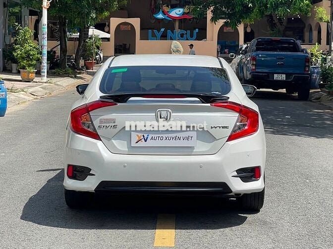 Honda Civic G 1.8AT 2020 Trắng Tự động