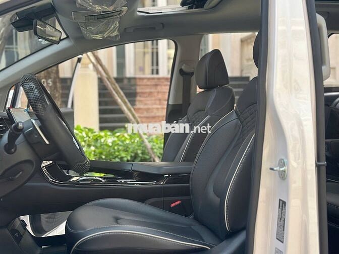 Hyundai Custin 1.5 Cao Cấp 2025 Trắng 20.000 km