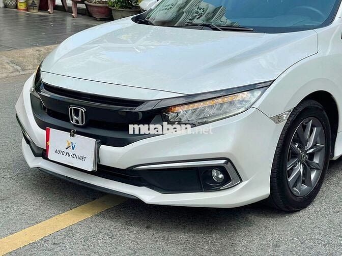 Honda Civic G 1.8AT 2020 Trắng Tự động