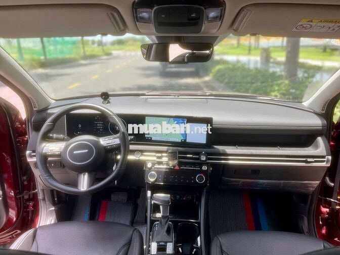 Hyundai Tucson Xăng đặc biệt 2025 9500 km Đỏ
