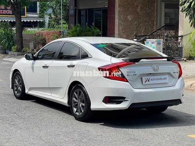Honda Civic G 1.8AT 2020 Trắng Tự động