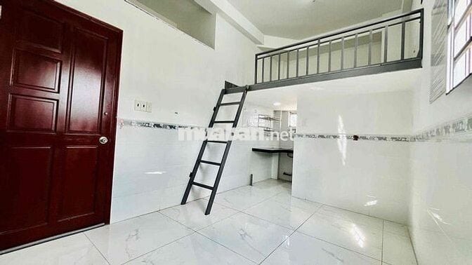 Cho Thuê Phòng Gác, Nhà mới, Cửa sổ trời, Rộng Gần Aemall Bình Tân